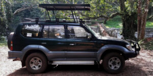 Land Cruiser TX/Tx with pop up roof