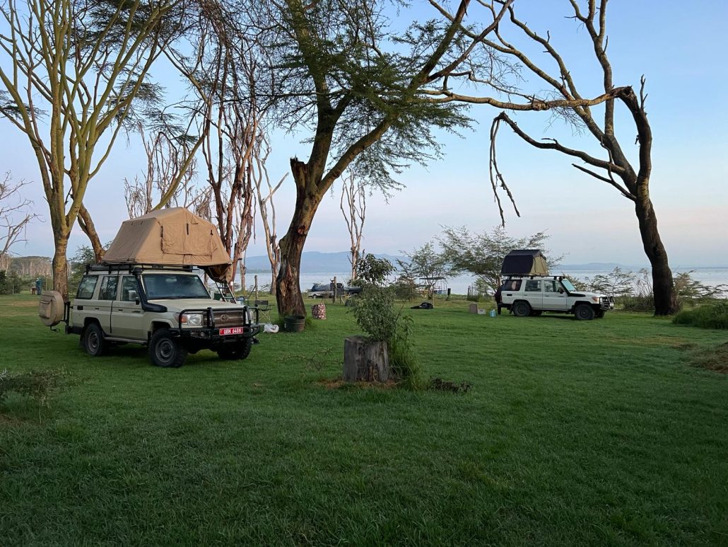 Car rental with rooftop tent in Uganda