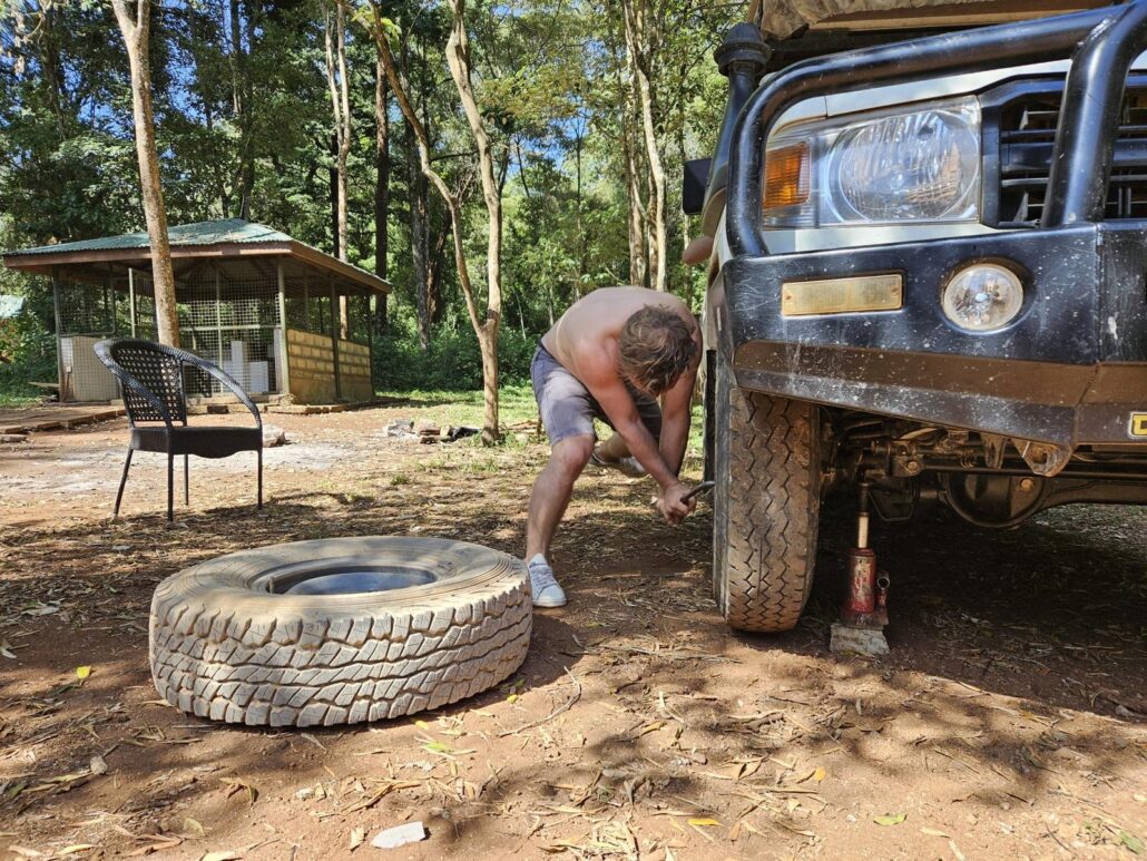 Maintenance and Vehicle Servicing During Long Rentals-What happens when there is a breakdown or when it occurs